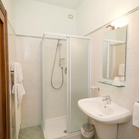Hotel Donnini 2*
