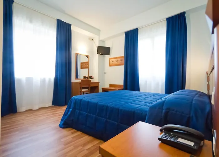 ホテル Donnini 2*