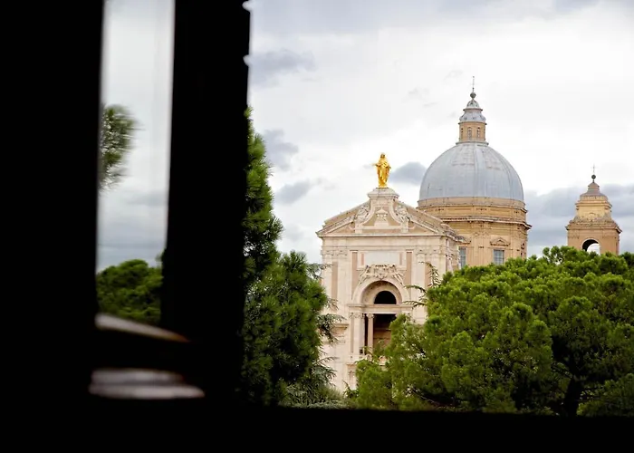 Donnini ホテル アッシジ