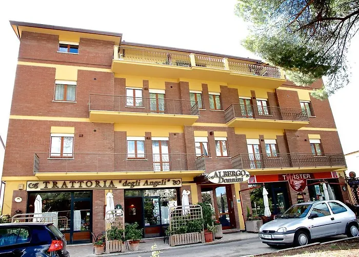 ホテル Donnini アッシジ