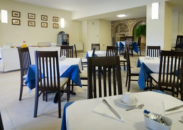 ホテル Donnini 2*