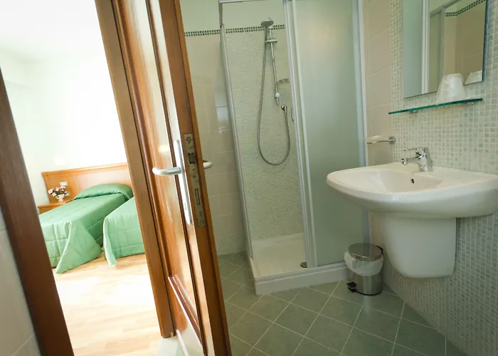 Donnini ホテル 2*