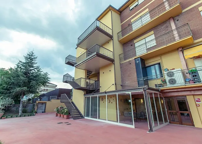 ホテル Donnini アッシジ